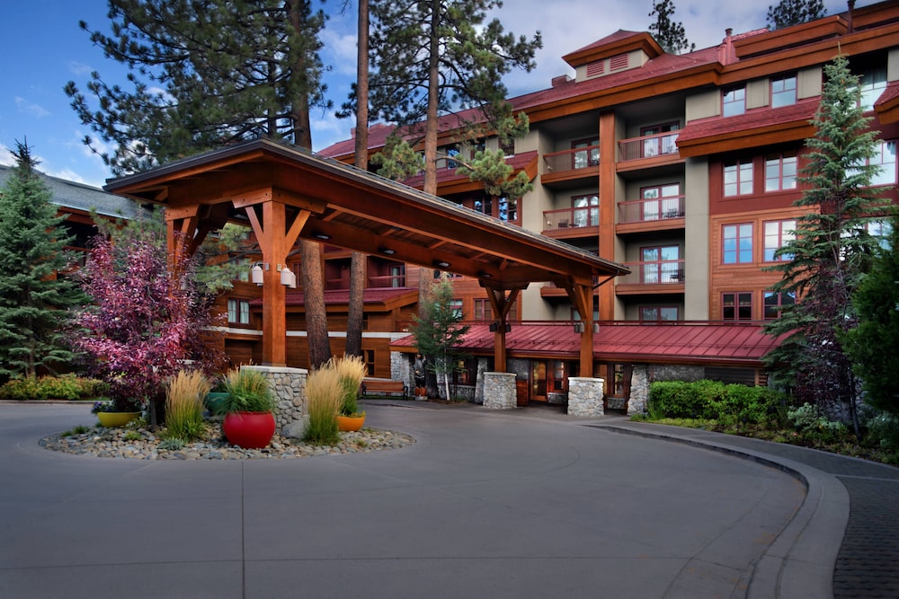 Lake Tahoe Vacations - Marriott Grand Residence Club, Lake Tahoe - 1 to 3 bedrooms Pent - Property Image 25