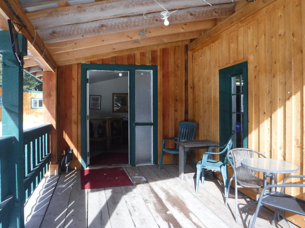 Likely Lodge