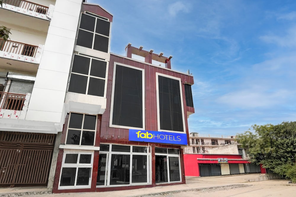 Fabhotel Vrishti Residency