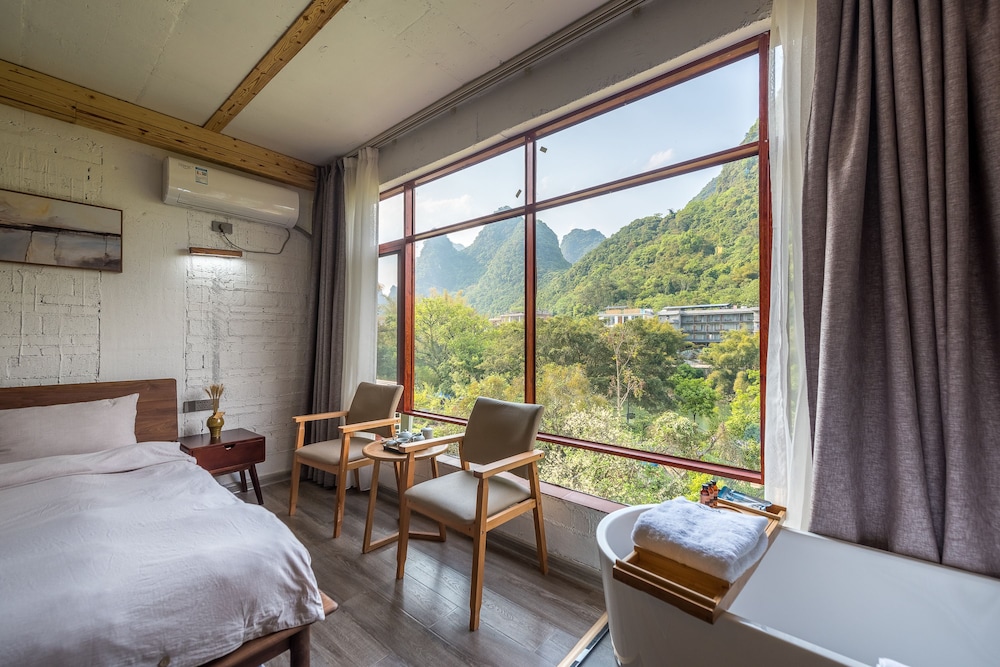 Yangshuo Autumn Inn view 4