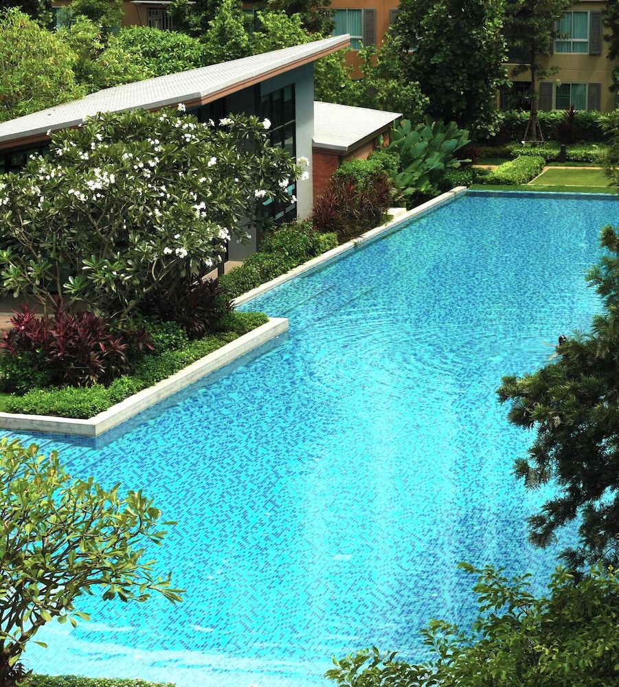 2BR Style Comfort2mins Walk to Chiang Mai Fest