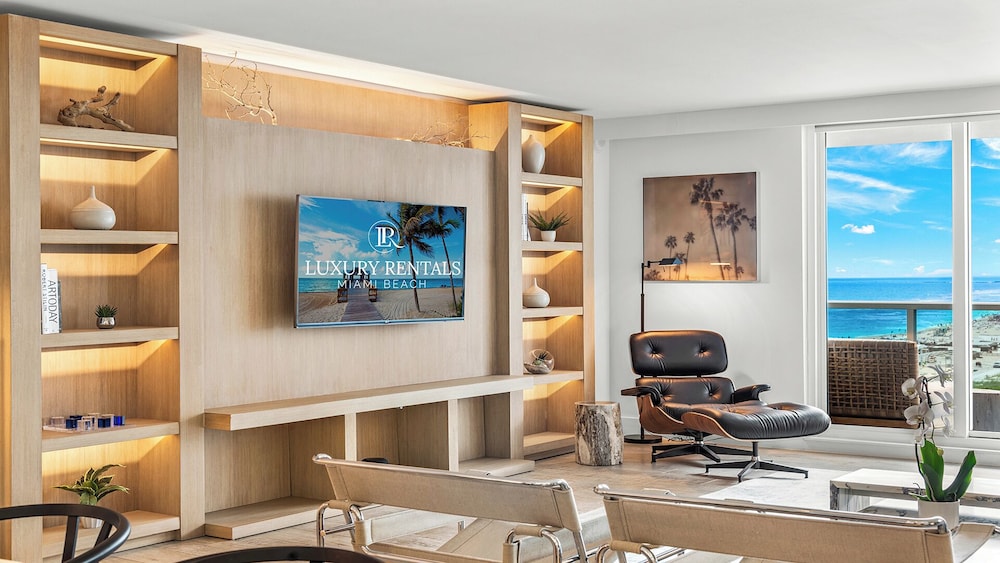 Luxury Vacation Rentals at 1 Hotel & Homes by LRMB