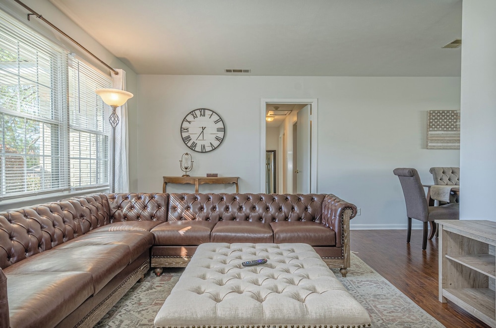 Spacious 4BR Columbus Home with GameRoom