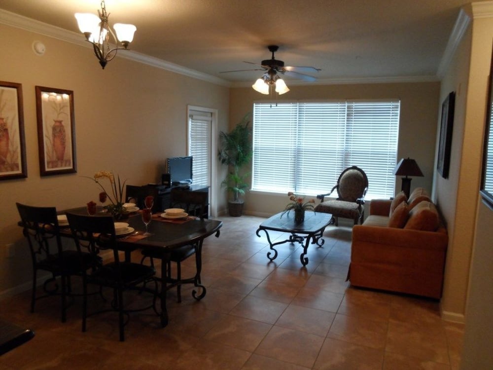 Ip60182 - Bella Piazza Resort - 3 Bed 3 Baths Condo view 2