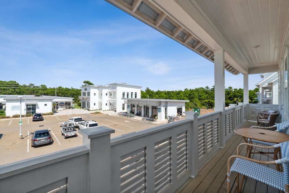 Prominence on 30A by Panhandle Getaways