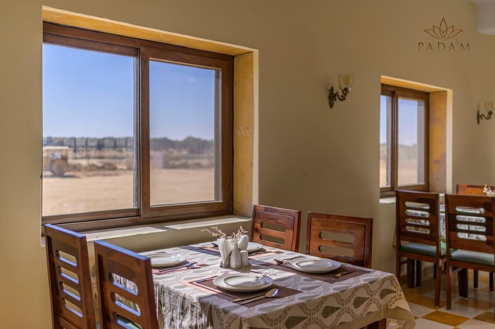 PADAM DESERT CAMP. JAISALMER