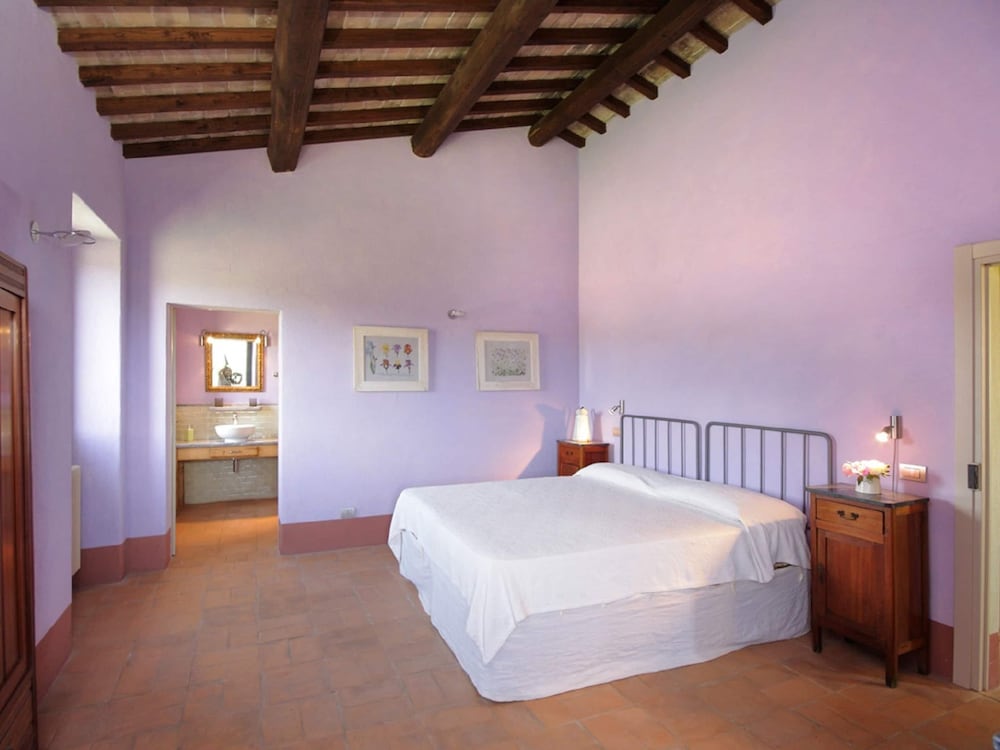 Orte Villa for 8 With Parking view 2