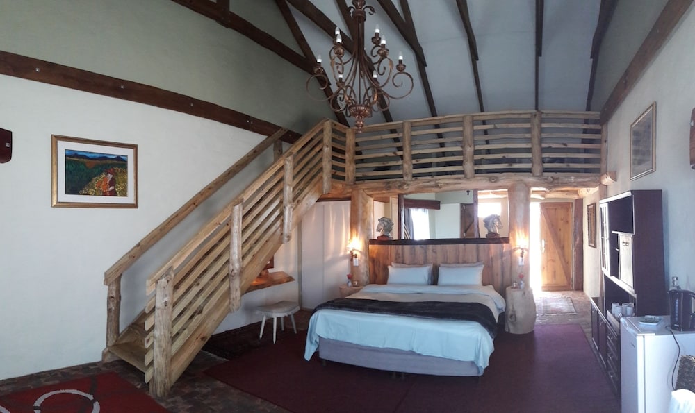 T'Niqua Stable Inn