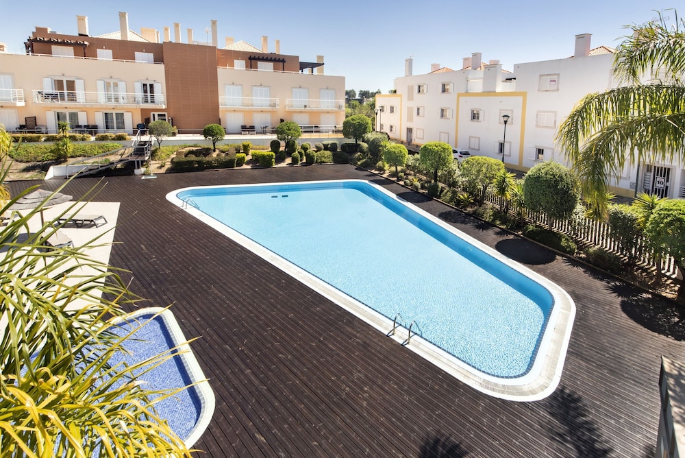 CG 12D - Cabanas Gardens