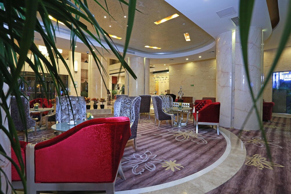 Ramada Longyan