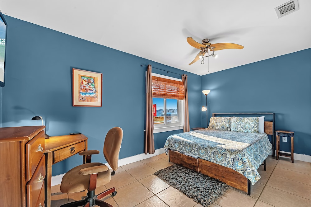 Gulf View 23