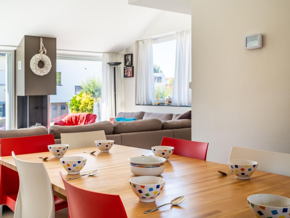 Villa in Koksijde With Sunny Terrace