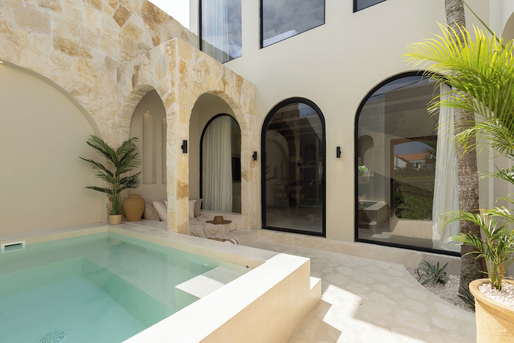 Tropical Romantic Villa Sawa Pererenan