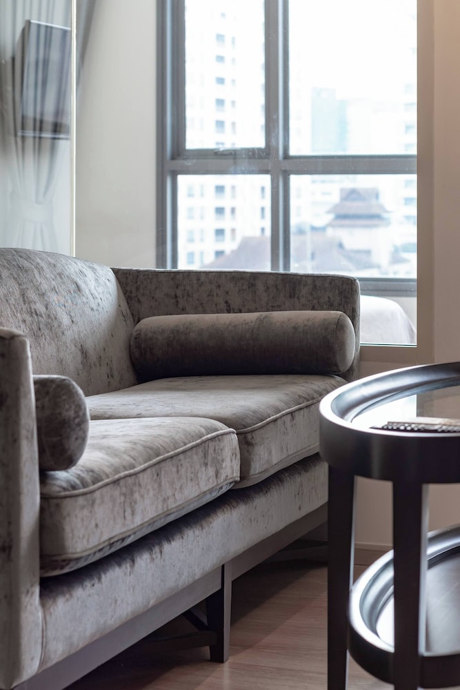 Free Airport Pick Up Rooftop Pool Jacuzzi Gym BTS Emqartier Shopping Mall
