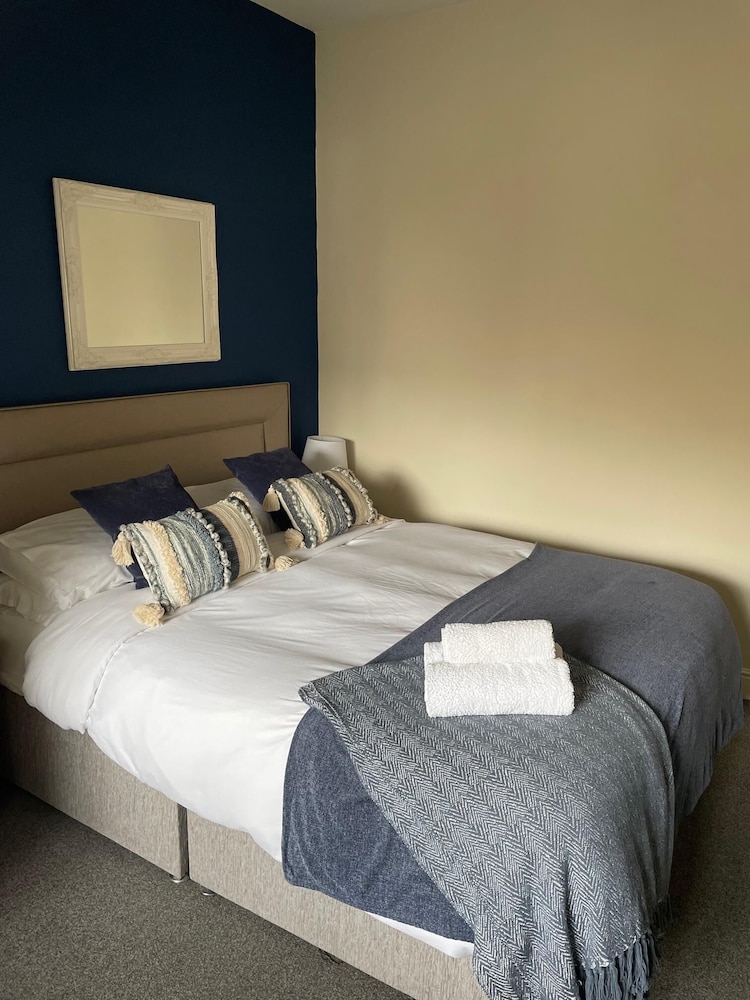 Fabulous Apt in the Heart of Victorian Llandudno view 2