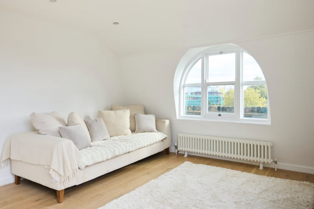 The Kennington Wonder - Bright 2bdr Flat With Rooftop Terrace