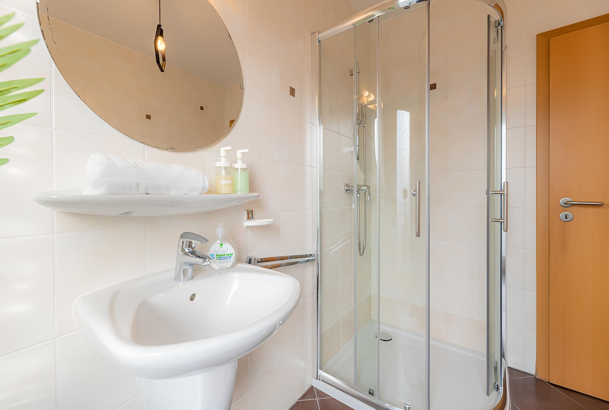 Cozy 1BR Apartment in Esch-sur-Alzette view 2