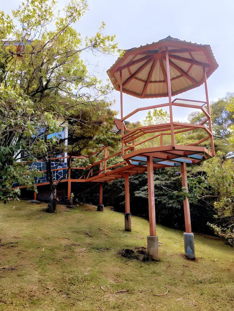 Las Marias Monteverde Cottages & Gardens
