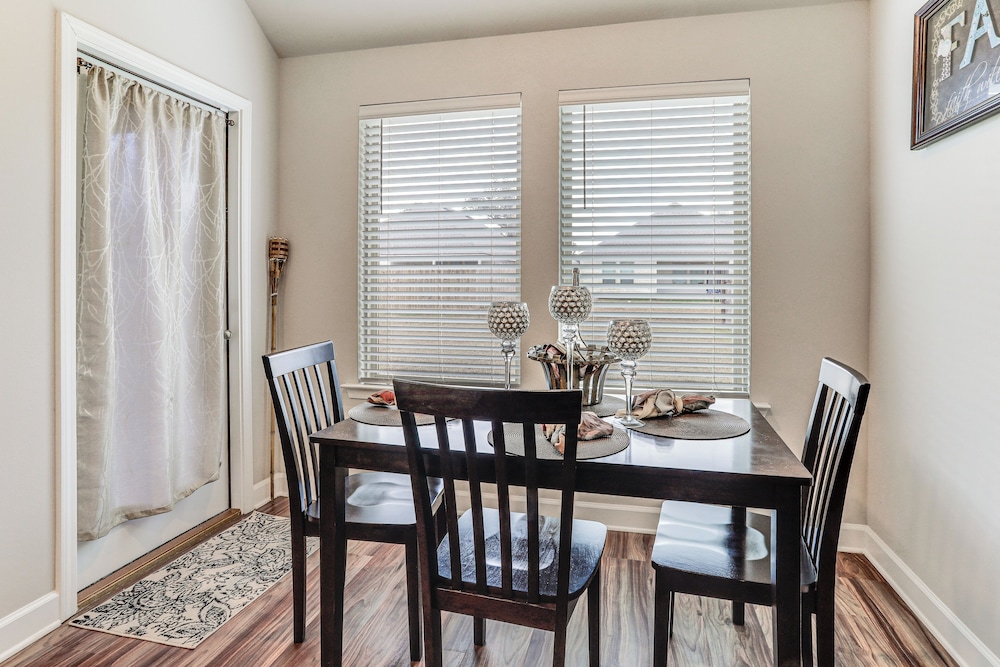 Explore Baton Rouge & Lsu: Family Home w/ Yard