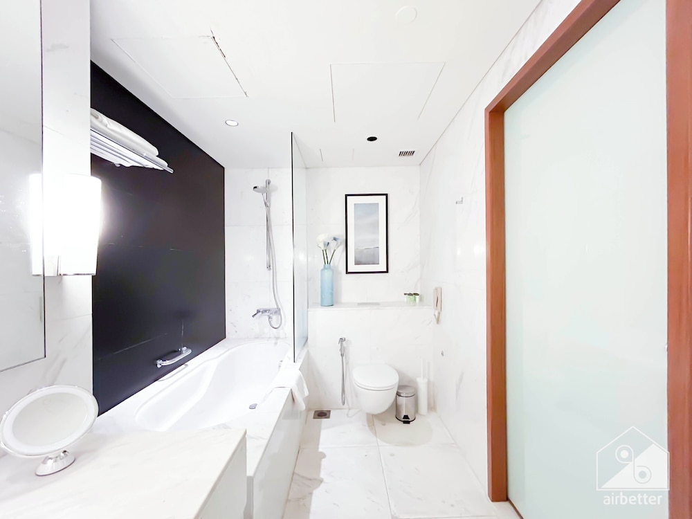 Luxury at Former Address Dubai Mall With Balcony