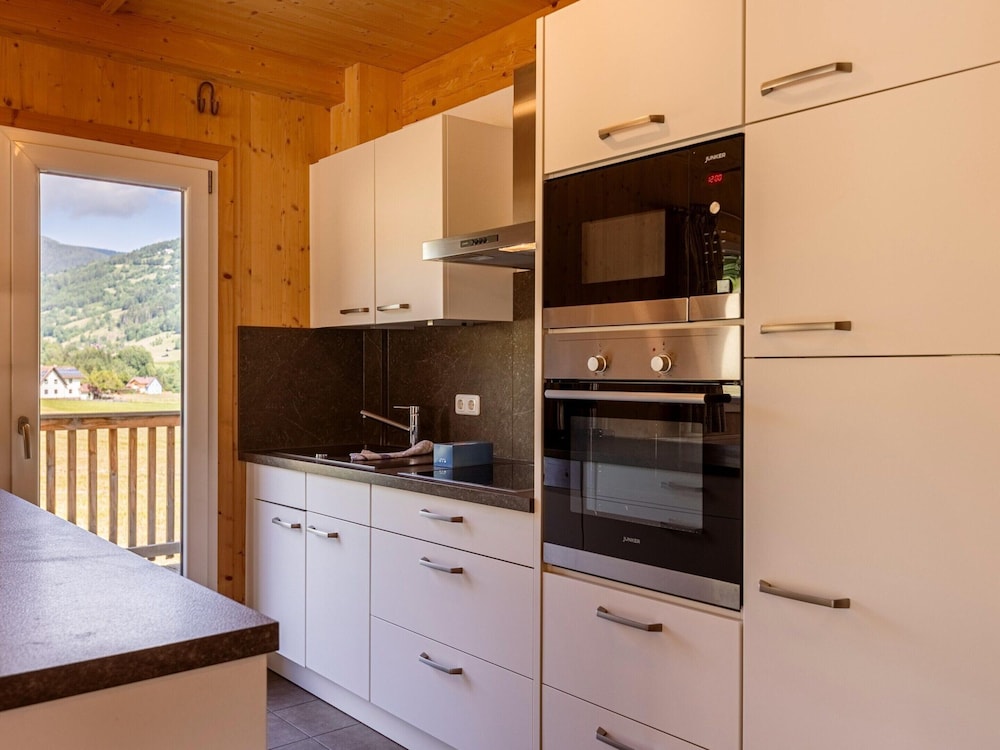 Modern Chalet With Infrared Sauna