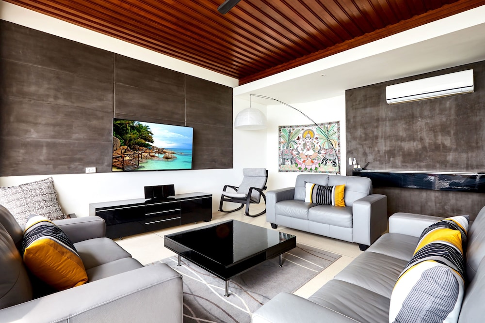 Aqua Samui Villas