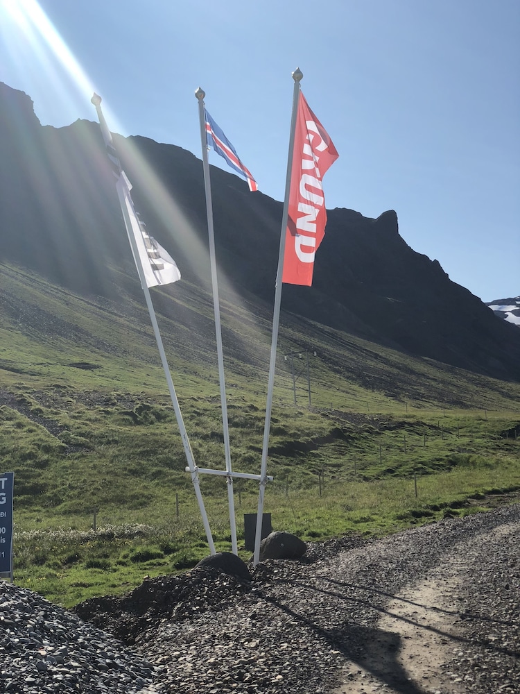 Kirkjufell Guesthouse and Apartments