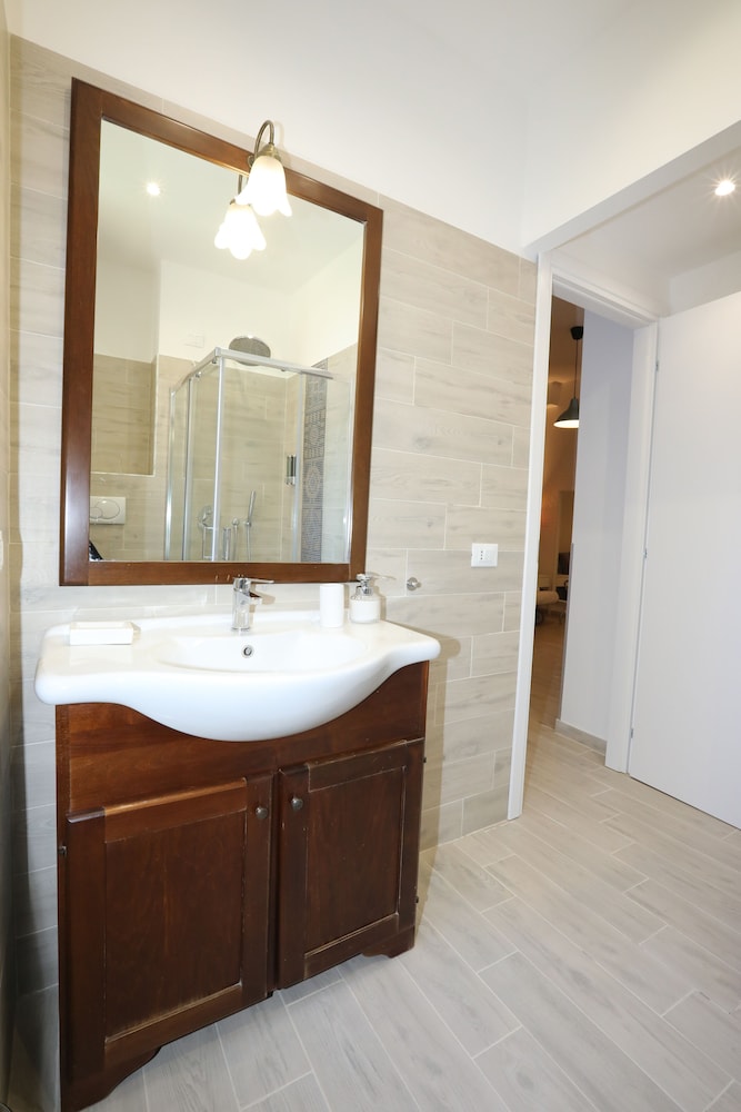 Unique Luxury Apartment and Rooms