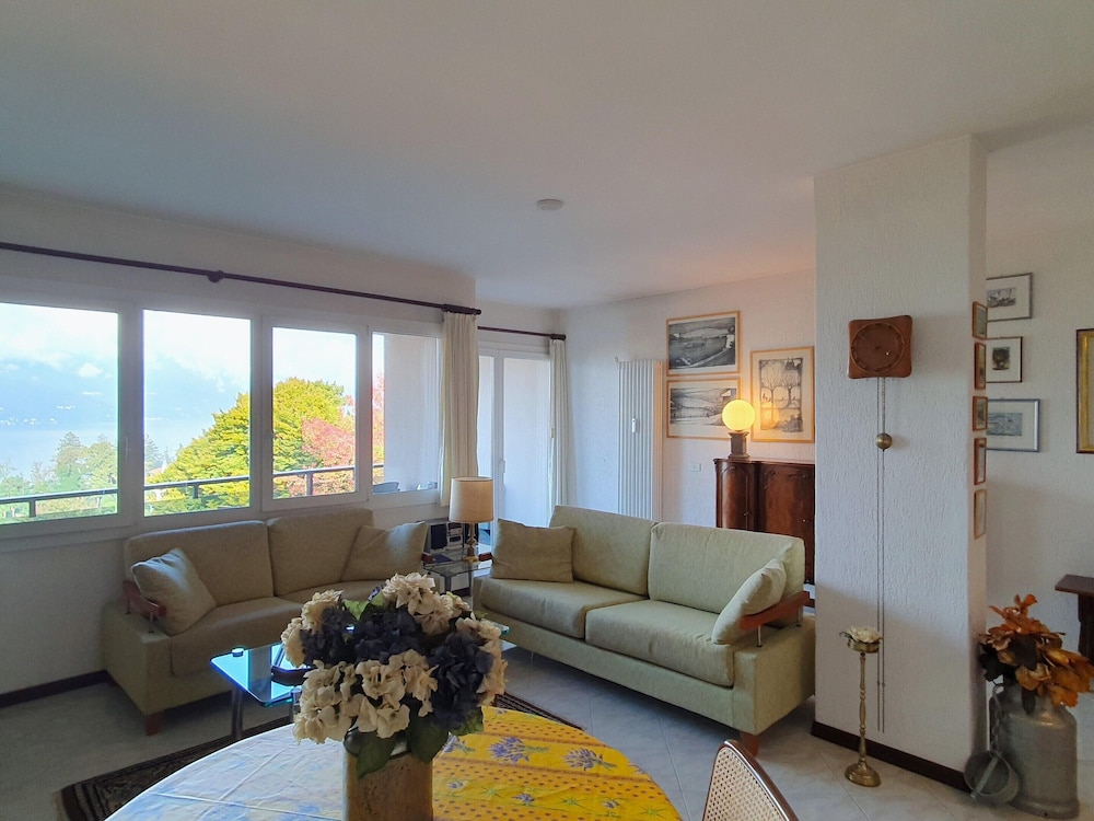 Apartment in Luino With Lake Maggiore Views