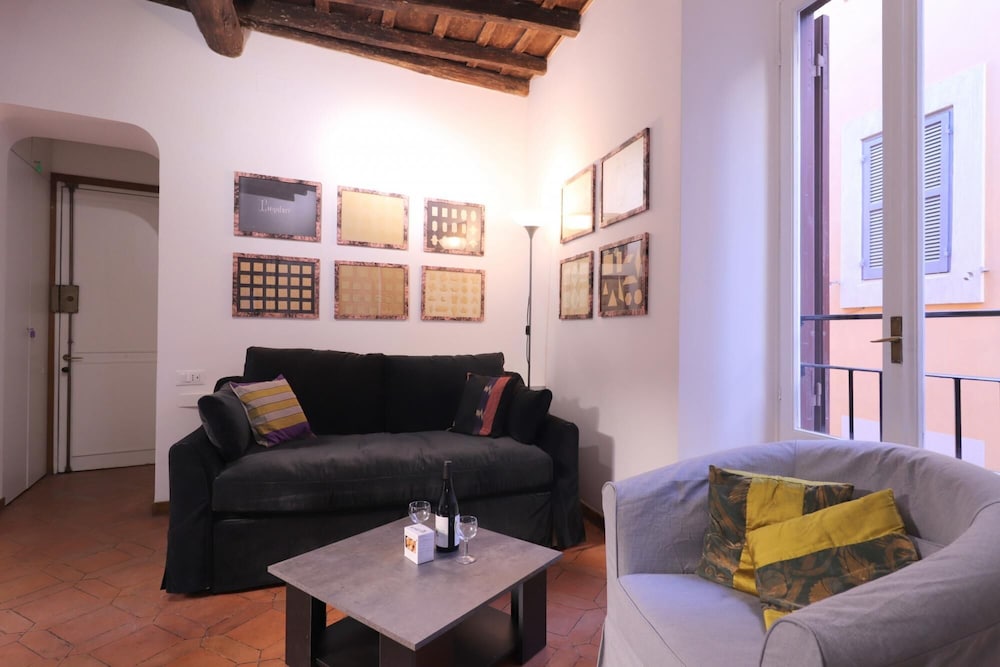 Lovely Navona Apartment
