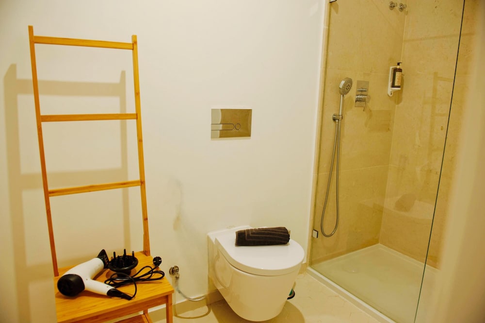 Photo 34