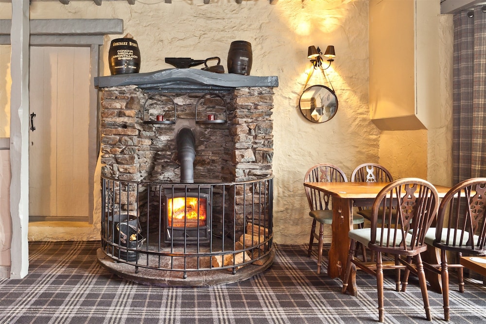 Watermill Inn & Brewing Co
