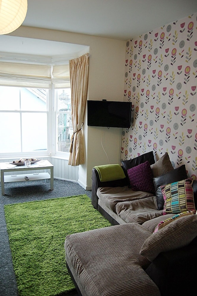 CLOCK TOWER APARTMENTS
