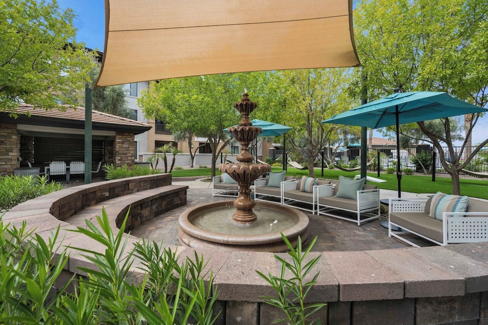 The Laurel Apartments in Chandler