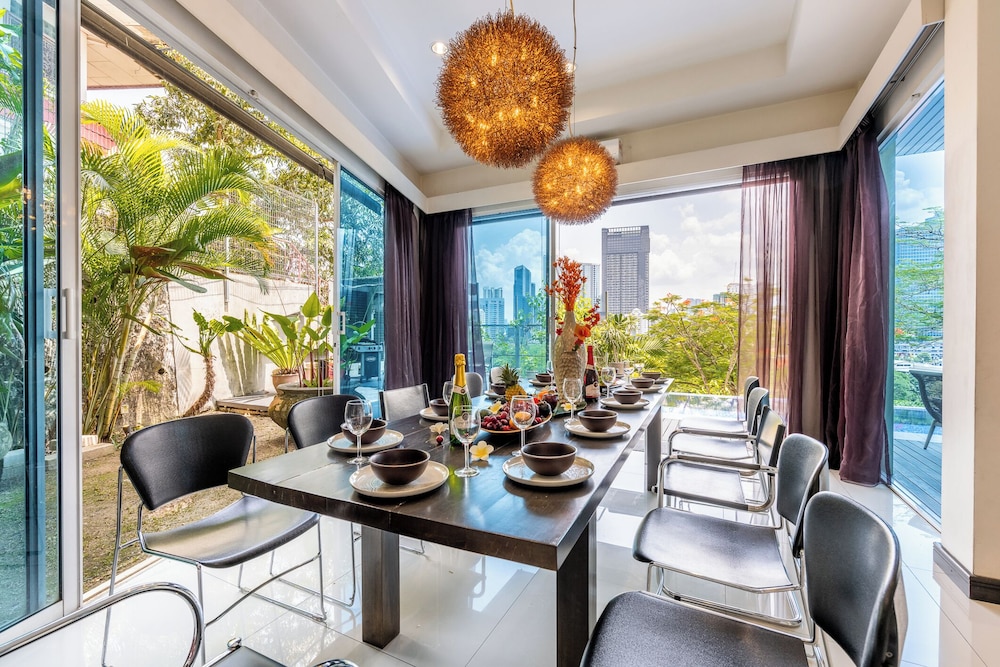 38Pax Flame of the Forest Retreat Villa KL by Verano