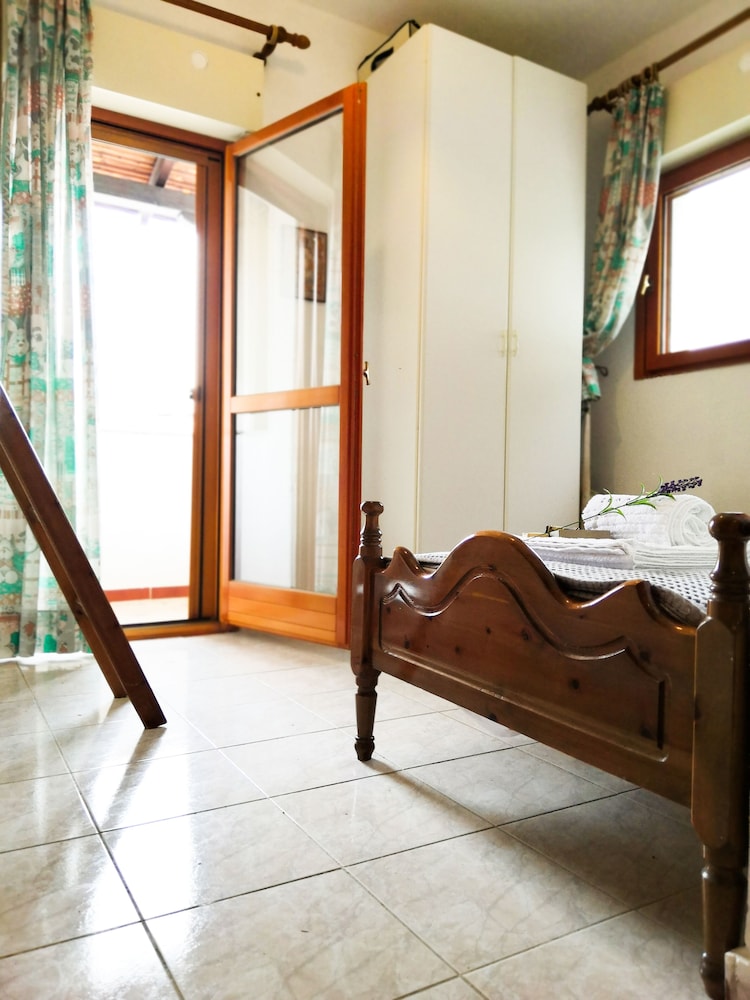 Zennova 22 Nikiti Sea Side House view 5