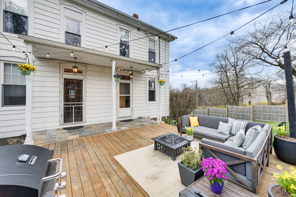 Pet & Family Friendly! Home w/ Fenced Yard + Deck view 3