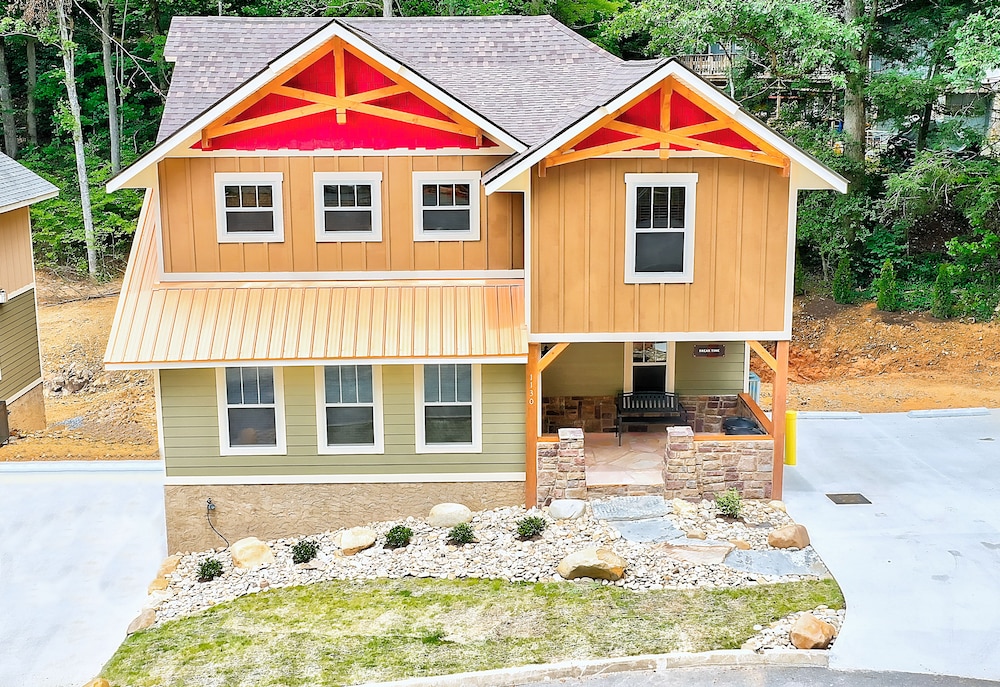 Hotel Break Time - Image 1