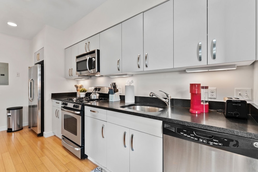 Furnished Apartment near BMC