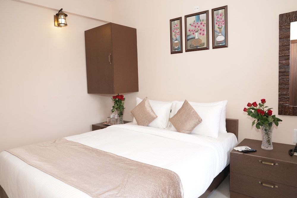 Nazri Hotel