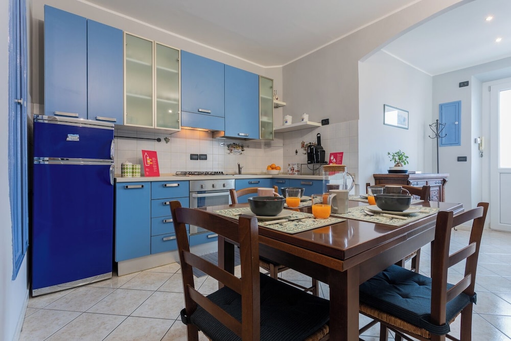 Light Blue Apartment by Wonderful Italy