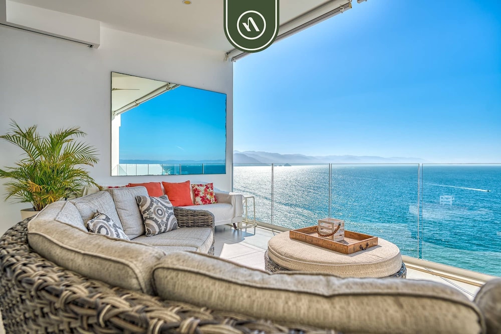 1BR Condo Near to Beach