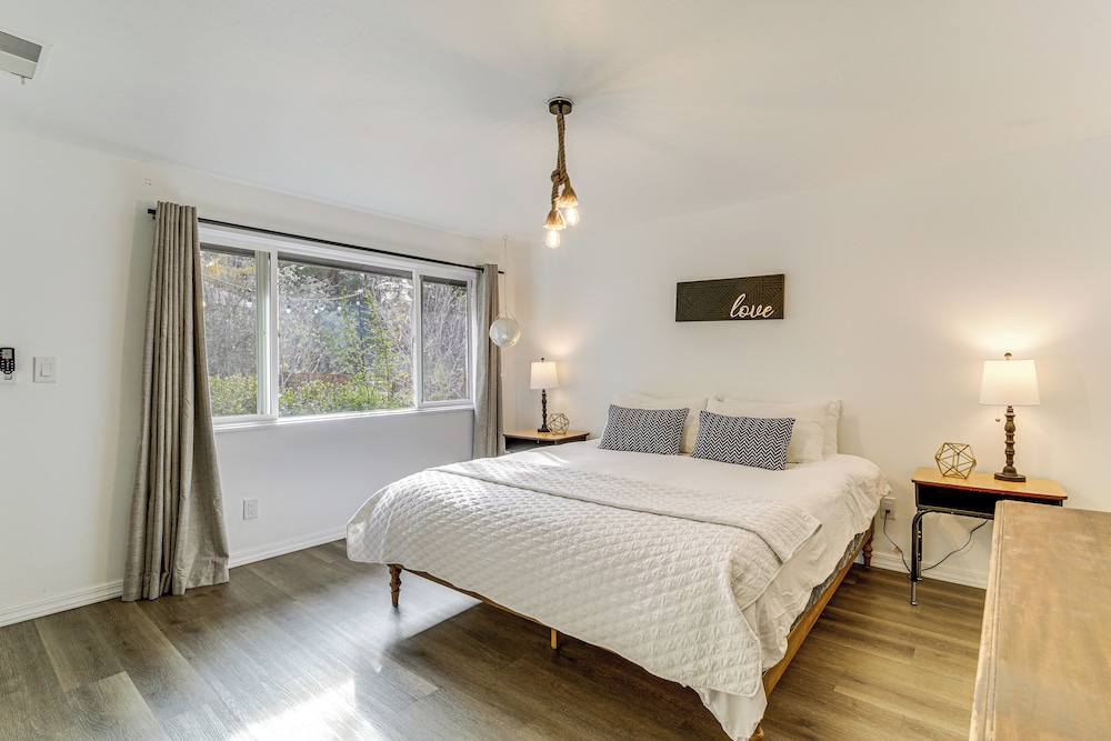 < 2 Mi to Red Rock State Park: Cozy Sedona Cottage