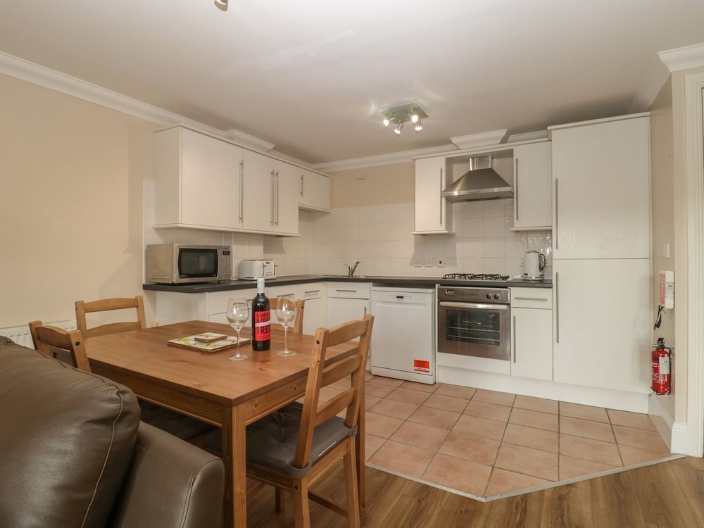 Townbridge Apartment