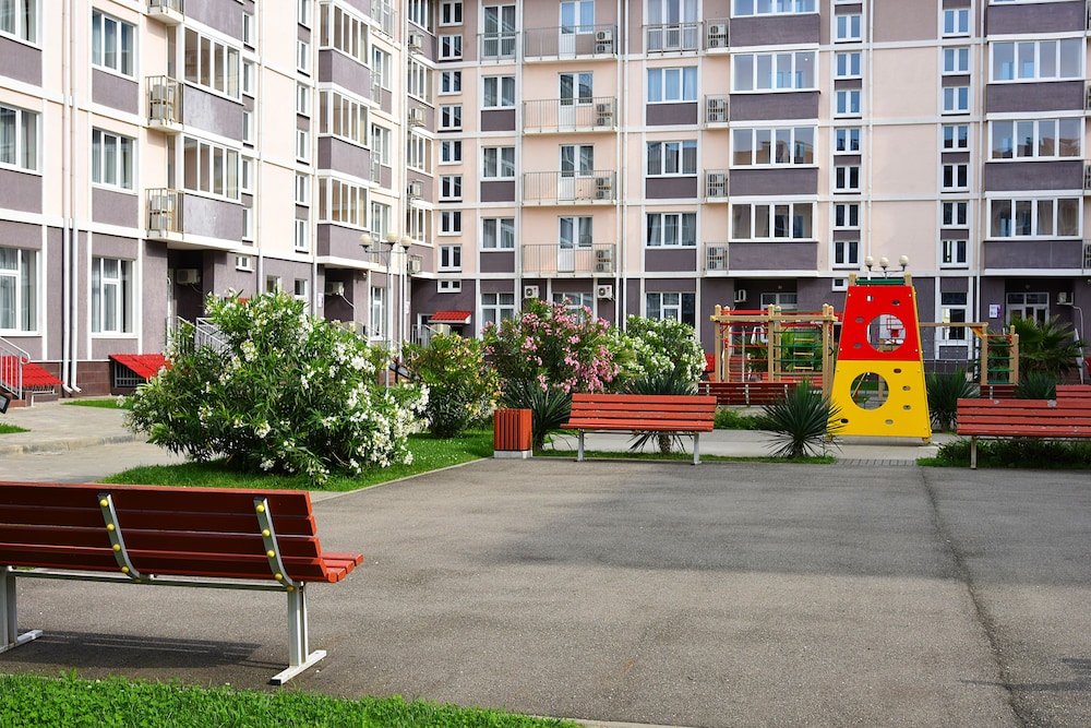 Barkhatnye Sezony Sportivny Kvartal