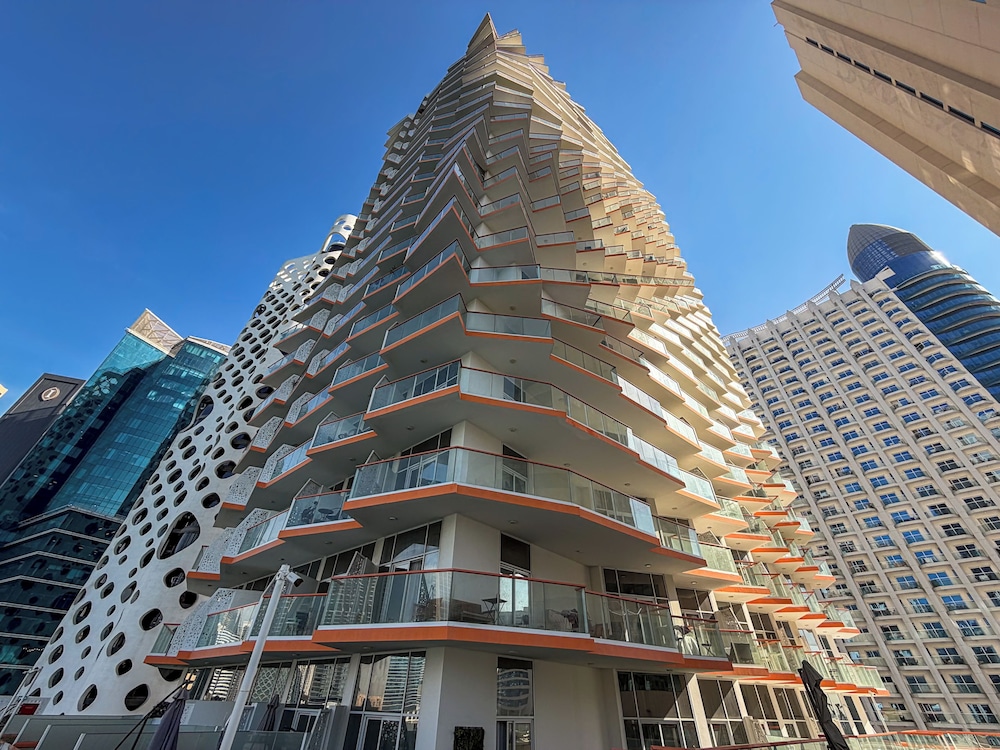 PVH - Canal Frontage 1BR - Millennium