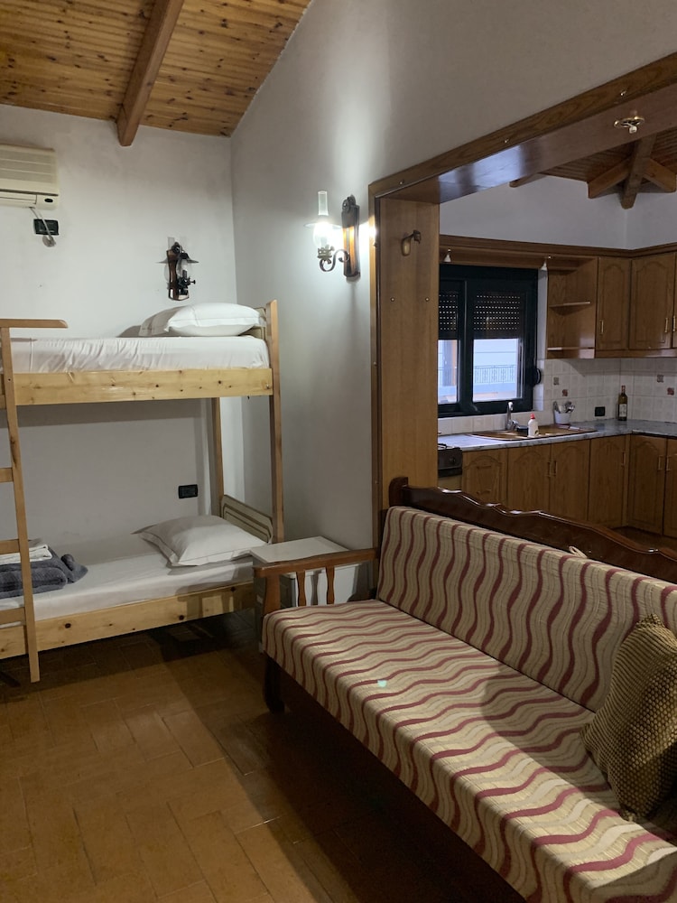 Hostel Kanina