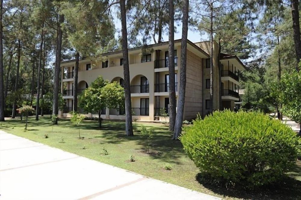 Champion Holiday Village - All Inclusive