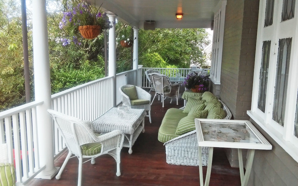 Martin House Inn