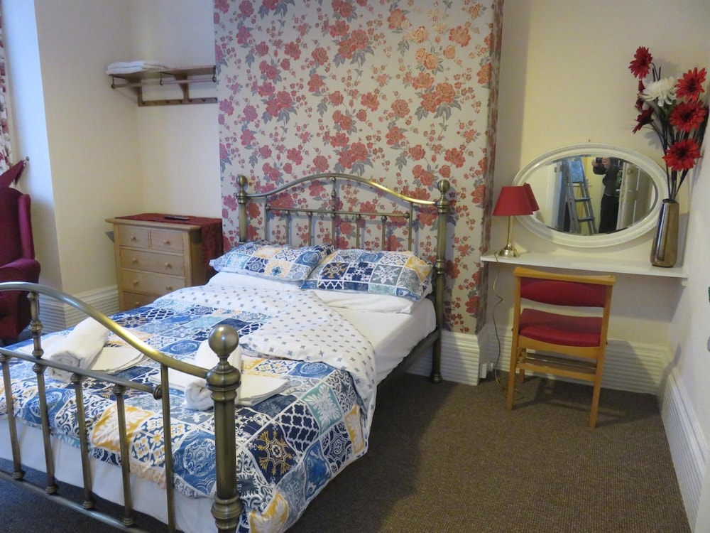 Glencoe Hotel